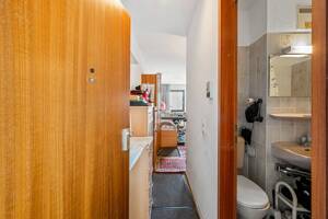 exklusive 6,2% Rendite, gut vermietete helle Wohg.+Balkon +Kellerraum + Stellpl. ohne Makler, #3012 – 55122 Mainz – Vorschaubild 5
