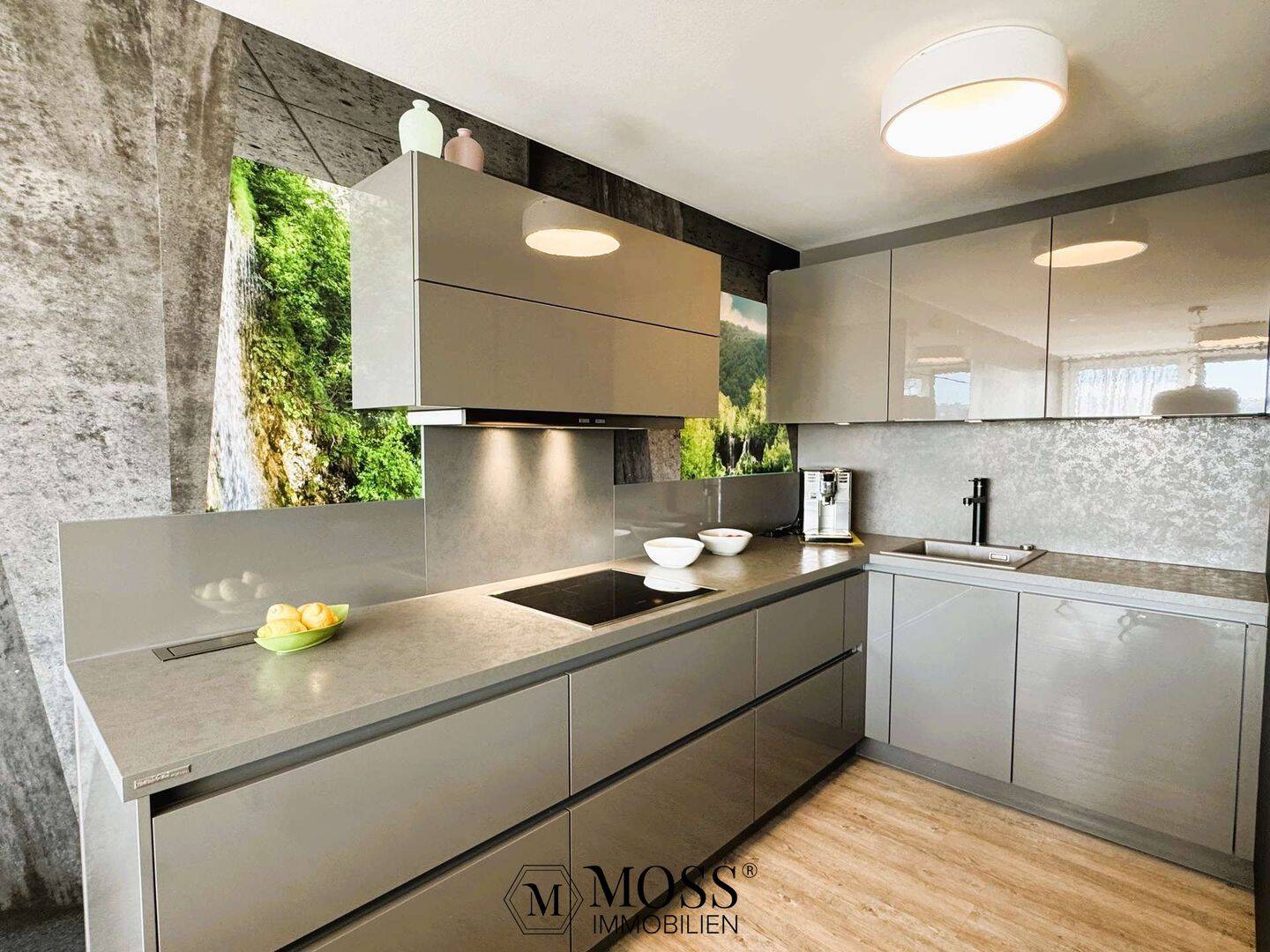 Moderne 2-Zimmer-City-Wohnung mit Loggia, Weitblick & Tiefgarage in zentraler Lage von Heilbronn! – Heilbronn – Vorschaubild 5