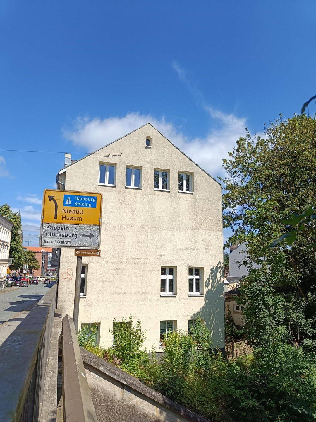 Modernisiertes Mehrfamilienhaus in zentraler Innenstadtlage mit vier Wohneinheiten – Flensburg – Vorschaubild 4