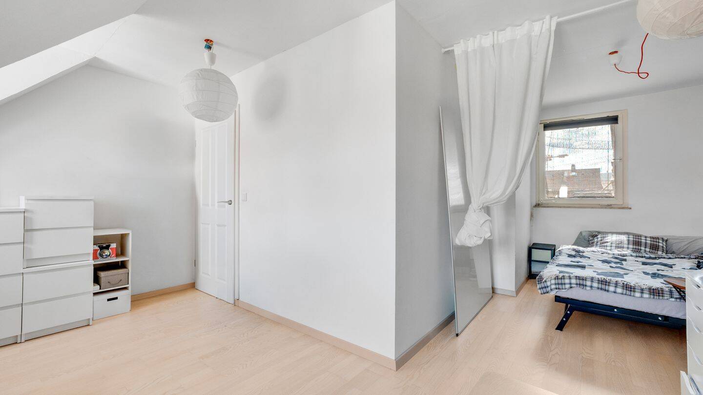 Erlangen Zentrum! Modernisiertes Mehrfamilienhaus mit Denkmalschutz – Erlangen – Vorschaubild 7