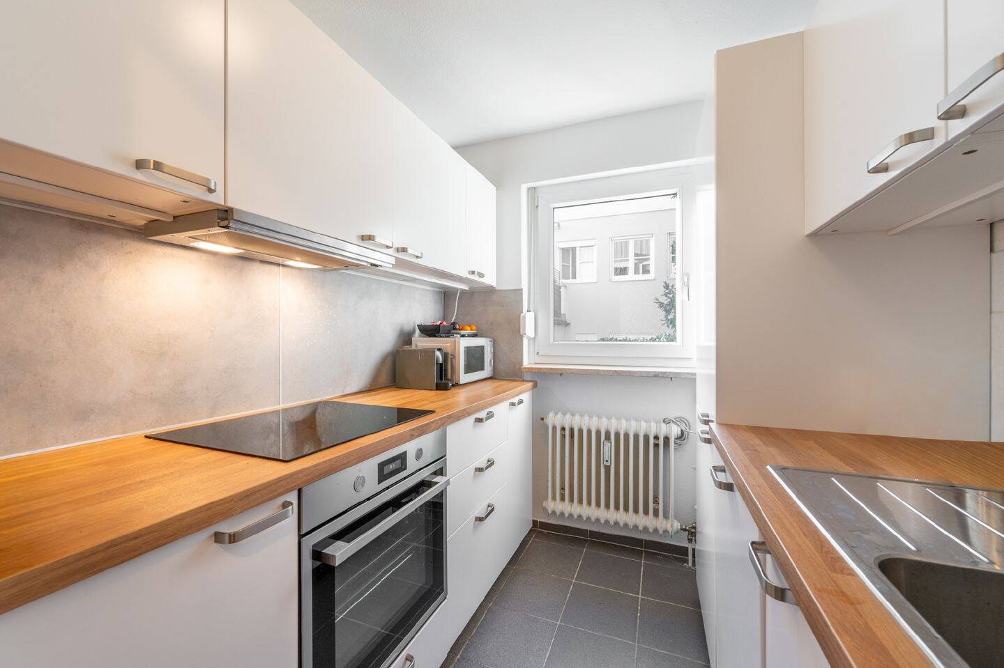 AIGNER - Sonnenplatz in Obermenzing: 1,5 Zimmer mit Garten & S/W-Terrasse – München – Vorschaubild 3