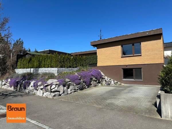 Bungalow in 78056 Villingen-Schwenningen mit 148 m² kaufen