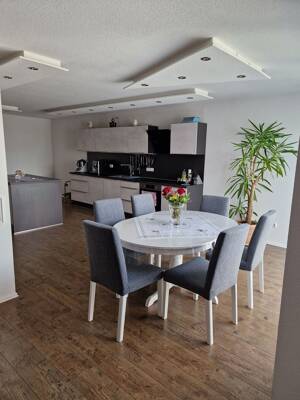 Lichtdurchflutete Wohnung, Balkon, Stellplatz, Innenstadt, Küche – 99974 Mühlhausen/Thüringen – Vorschaubild 7