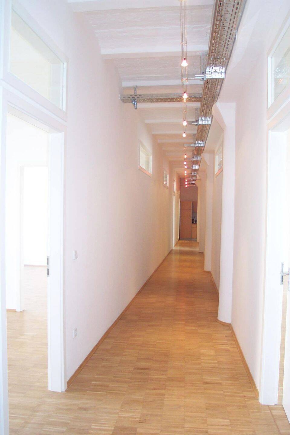 Preisgünstiges Wrangelkiez Kappendecken Loft beste Kiezlage Wohnen und Arbeiten – Berlin – Vorschaubild 7