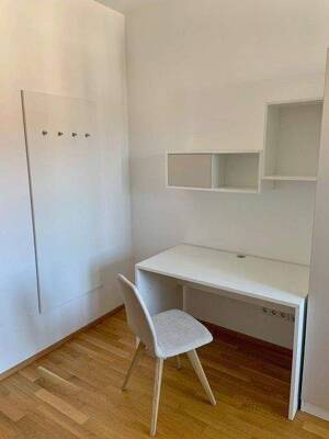 Ruhig und doch zentral! Möblierte 1-Zimmer-Wohnung in Zentrumsnähe – 91052 Erlangen – Vorschaubild 3