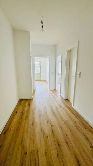 Schicke Wohnung! Frisch renoviert! Jetzt anschauen! – 40239 Düsseldorf – Vorschaubild 9