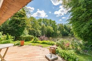Malerischer Rückzugsort direkt am See - Ferienhaus in Alleinlage nahe Charlottenburg – 13597 Berlin – Vorschaubild 4
