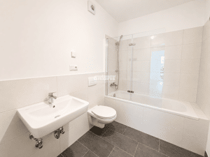 antaris Immobilien GmbH ** 3-Raum-Wohnung mit Wannenbad & Gäste-WC am Steigereck ** – 99096 Erfurt – Vorschaubild 8