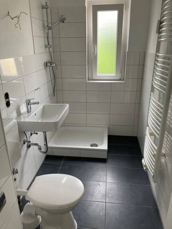 Neu renovierte EG-Wohnung mit Terrasse – Ulm – Vorschaubild 4
