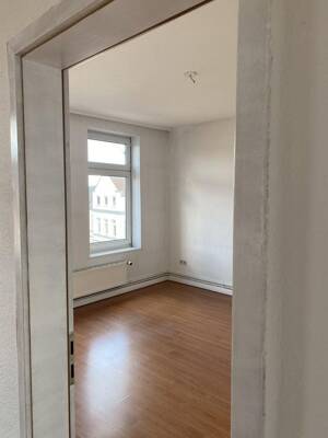 Sofortbezug! Helle 5-Zimmer-Altbauwohnung m. Balkon über den Dächern von Kiel zu kaufen. – 24114 Kiel – Vorschaubild 8