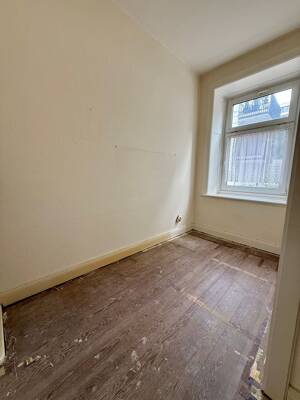 Helle 4,5-Zimmer-Wohnung-Lage mit Potential in Winterhude – 22299 Hamburg – Vorschaubild 9