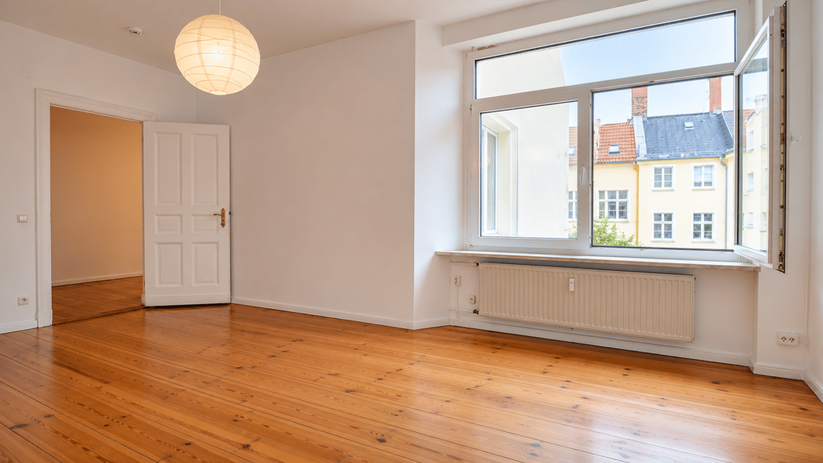 Altbau Familien-Wohnung - nahe Karl-August-Platz – 10627 Berlin – Bild 1 von 9