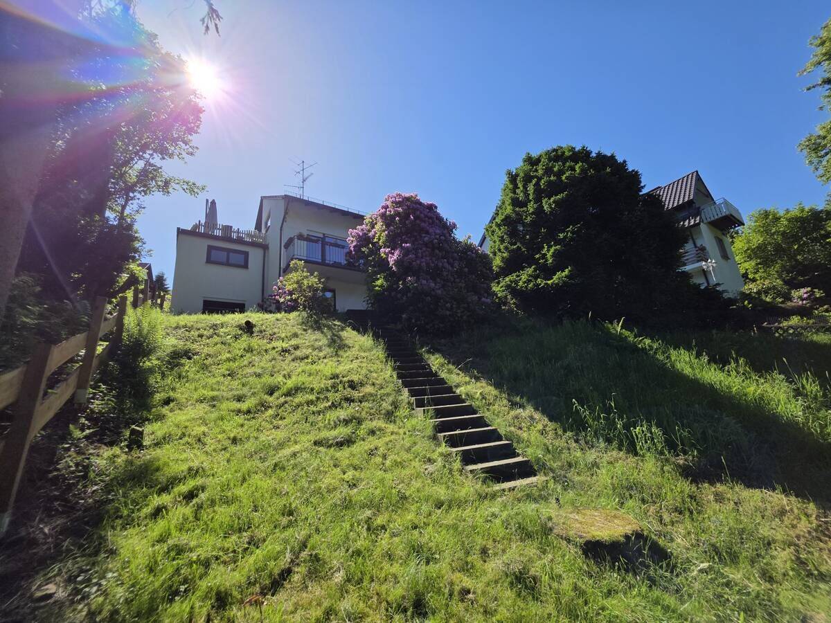 Gräfrath: Tolles 1-2 Fam.-Haus, mit Sauna und Schwimmbad - am Waldrand - sucht neue Familie! – Solingen – Vorschaubild 4