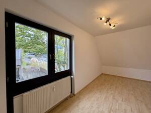 "Panoramablick" - Freigestellte 4-Zimmer-Maisonette-ETW in zentraler Lage von Wiesbaden – 65189 Wiesbaden – Vorschaubild 4