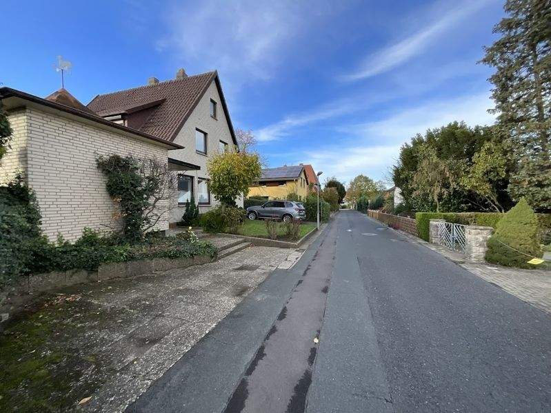 Einfamilienhaus mit angrenzenden Baugrundstück in besonders schöner Lage von Wolfenbüttel – Wolfenbüttel – Vorschaubild 4