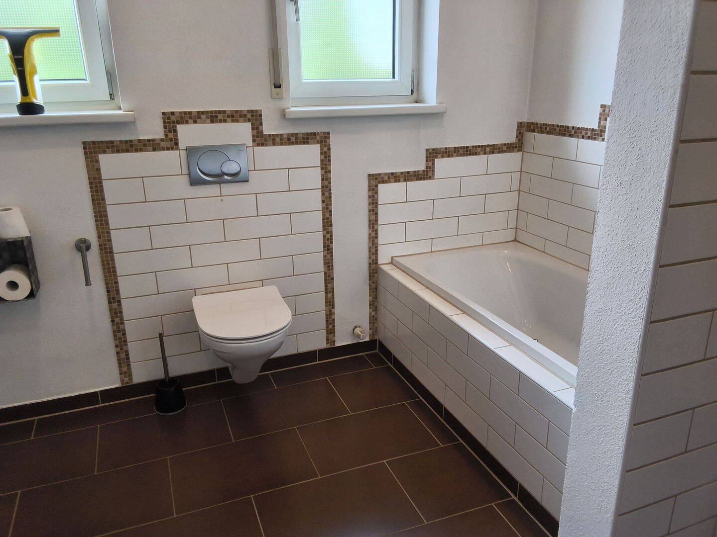 Vermiete 4,5 Zimmer Wohnung – Schwarzenbruck – Vorschaubild 3
