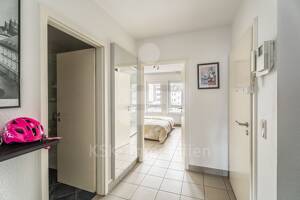 Moderne 2-Zimmer-Wohnung mit Aufzug, Balkon, TG-Stellplatz und offener Küche - sofort bezugsfrei – 50968 Köln – Vorschaubild 3
