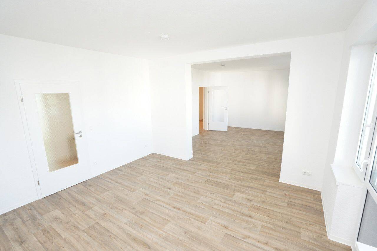 Familienwohnung / Erstbezug nach Sanierung – Chemnitz – Vorschaubild 5