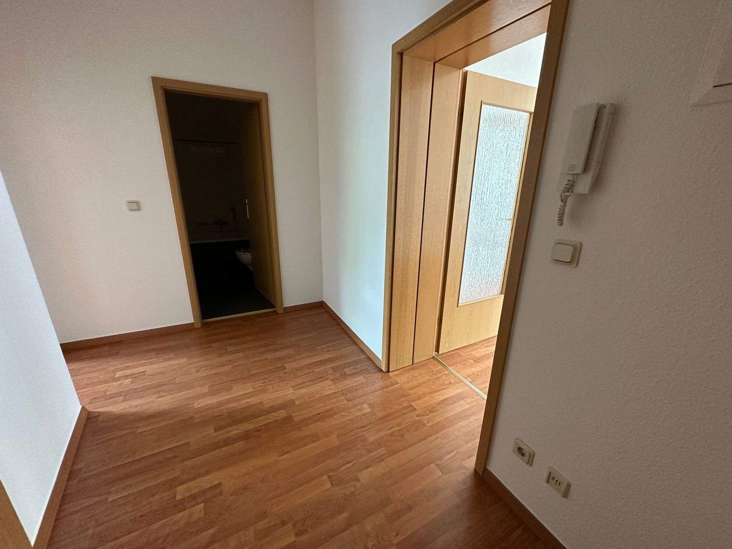 Frei ab 1.4.26 - Balkon / in Küchwaldnähe ! EBK Abkauf mögl. – Chemnitz – Vorschaubild 9