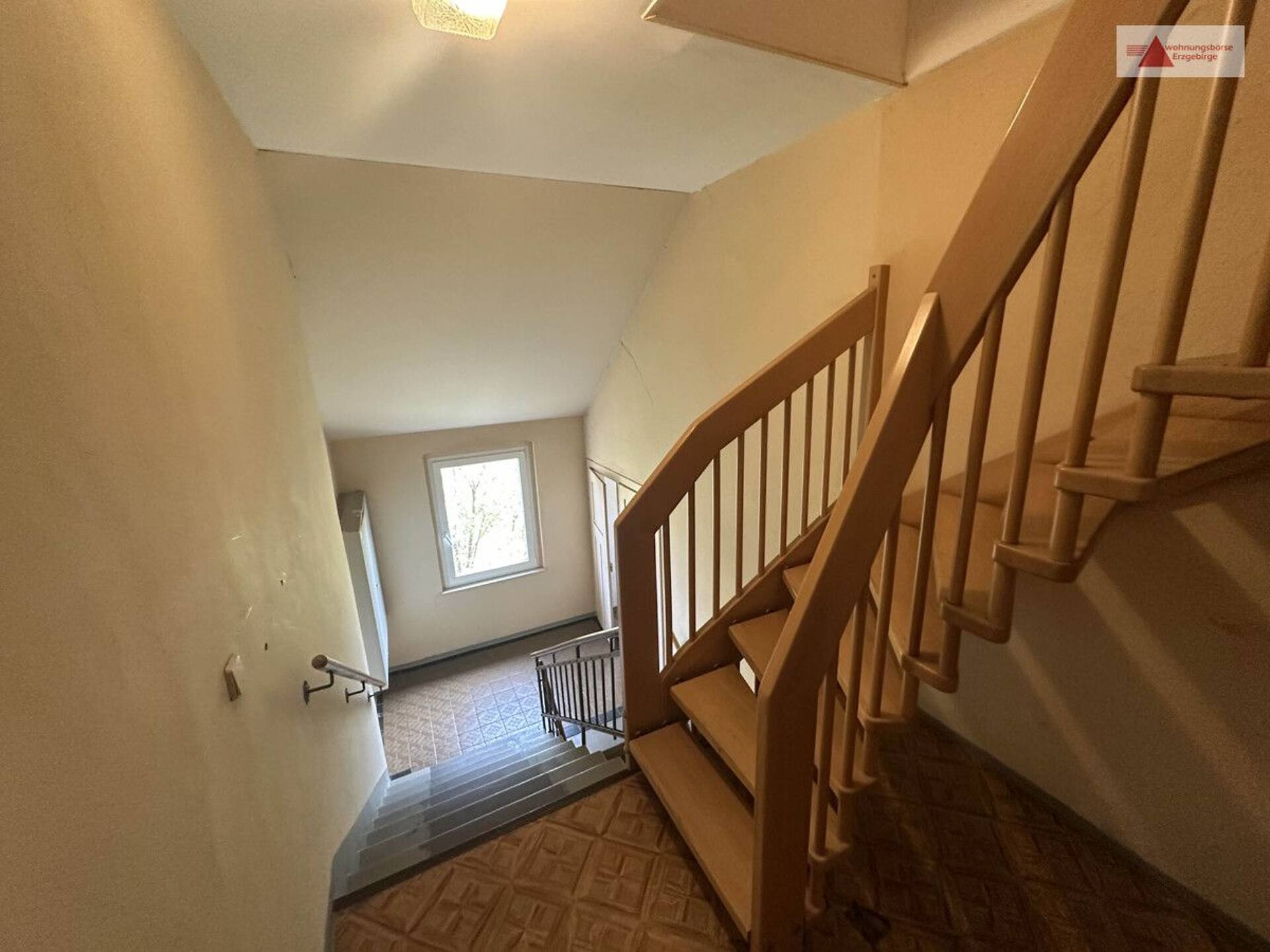 Mehrfamilienhaus in 08132 Mülsen / Mülsen Sankt Jacob mit 374,3 m² kaufen