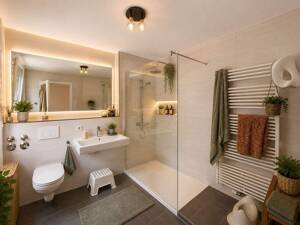 Modernes Wohnen auf zwei Ebenen – Exklusive Maisonettewohnung mit Dachterrasse in Freiburg-Herdern – 79104 Freiburg im Breisgau – Vorschaubild 5
