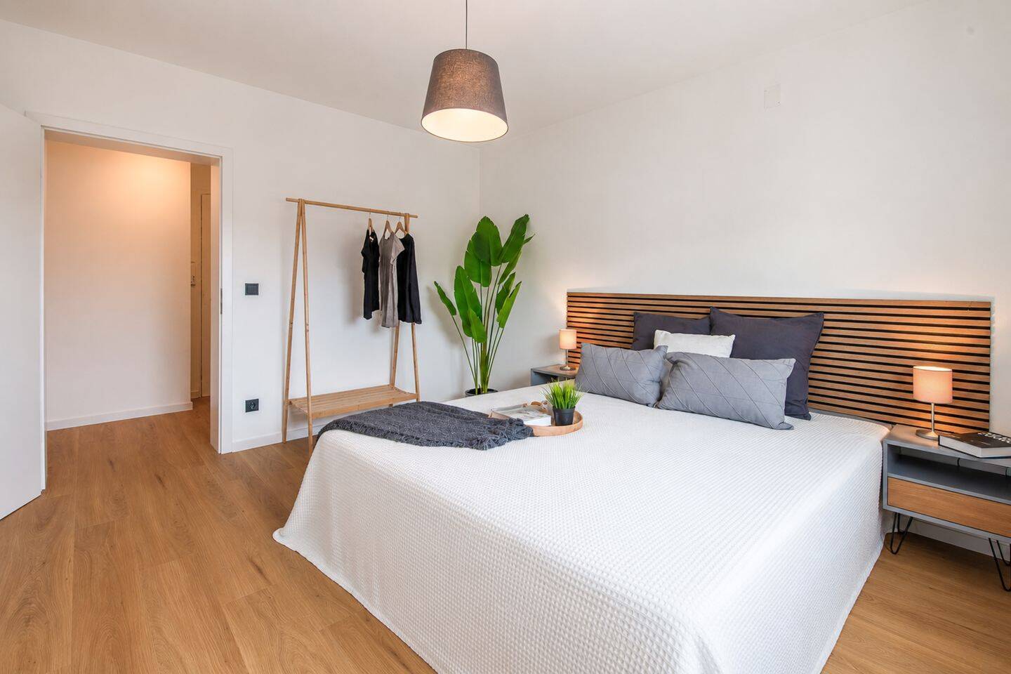 ++2026 sanierte, gepflegte ETW in Wü.-Lengfeld zvk, 3 Zi., Balkon, Garage++ – Würzburg – Vorschaubild 2