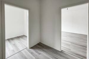 2,5 Zimmer - vollständig saniert - Bewohnerparkausweis- Terrasse – 45128 Essen – Vorschaubild 2