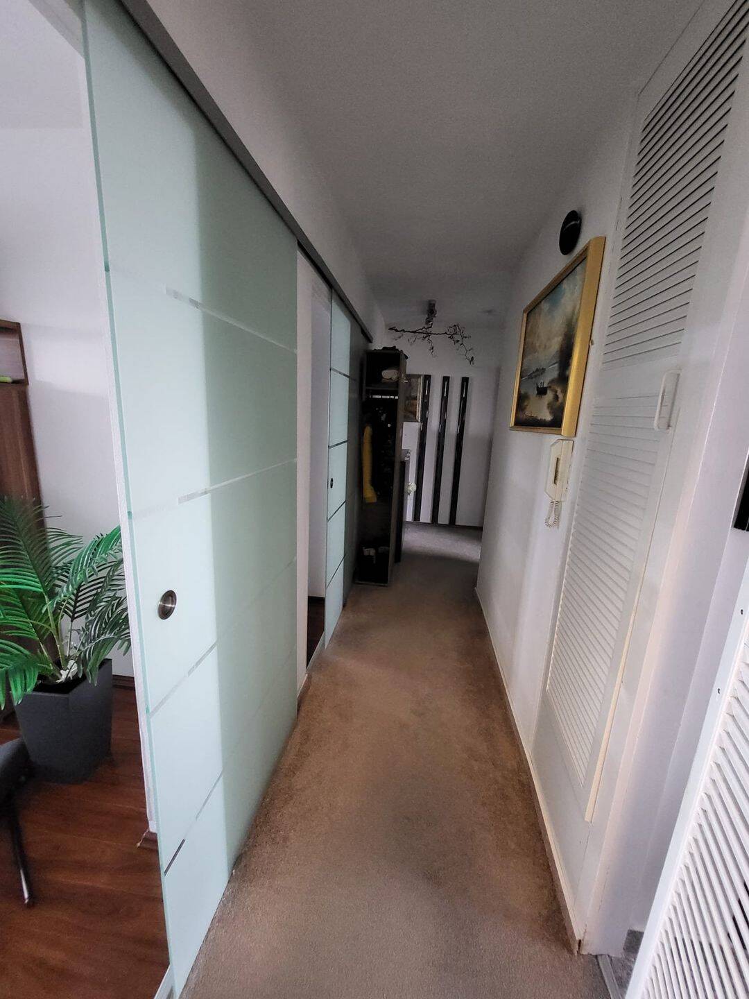 2 Zimmer Wohnung, Bauernfeindstrasse , ohne Makler , zum Selbstwohnen oder Vermieten. – Nürnberg – Vorschaubild 3