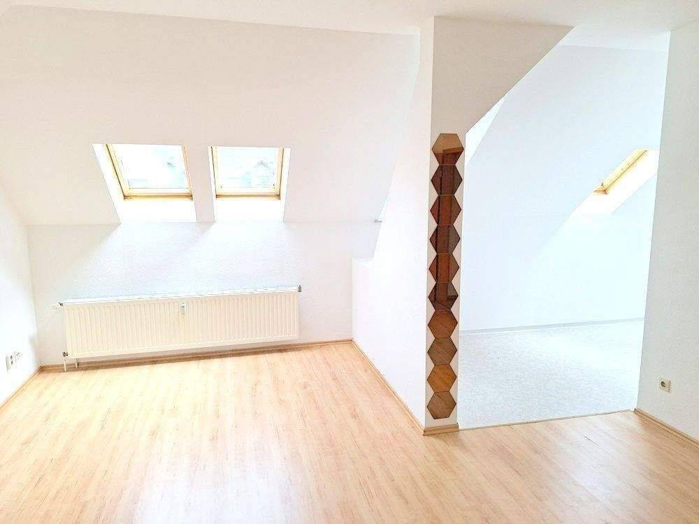 !! UNI-Nähe, 2-Raum-Wohnung im Dachgeschoss !! – Chemnitz – Vorschaubild 2