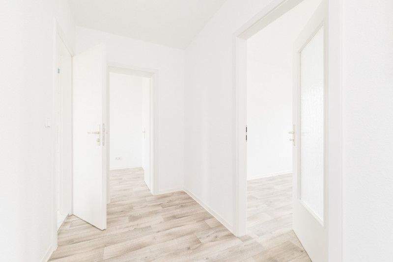 Erstbezug nach Sanierung - Balkon und Wanne – Chemnitz – Vorschaubild 9