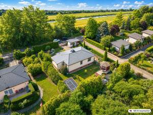 Familienfreundliches Wohnen | 4 Zimmer mgl. | EBK | Sauna | Fußbodenheizung | Carport & Garage – 4249 Leipzig – Vorschaubild 2