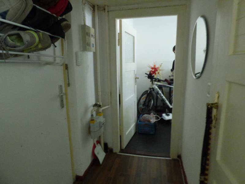 "Kapitalanleger aufgepasst", - Kleine, vermietete Single-Wohnung unweit dem Tegeler See *Laminat/abgez. Dielen*Tageslichtbad* – Berlin – Vorschaubild 8