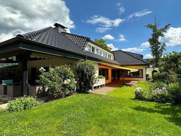 Haus in 51147 Köln mit 469 m² kaufen