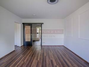 ,,...Herrlich ruhig und top zentral!" Helle 3-Zimmer-Wohnung zur Modernisierung in gefragter Lage von Hamburg-Stellingen – 22523 Hamburg – Vorschaubild 2