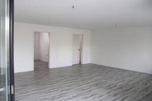 Schöne 3,5 Zimmer Mietwohnung mit Loggia im Zentr. Altenessen ca. 116m² – 45329 Essen – Vorschaubild 8
