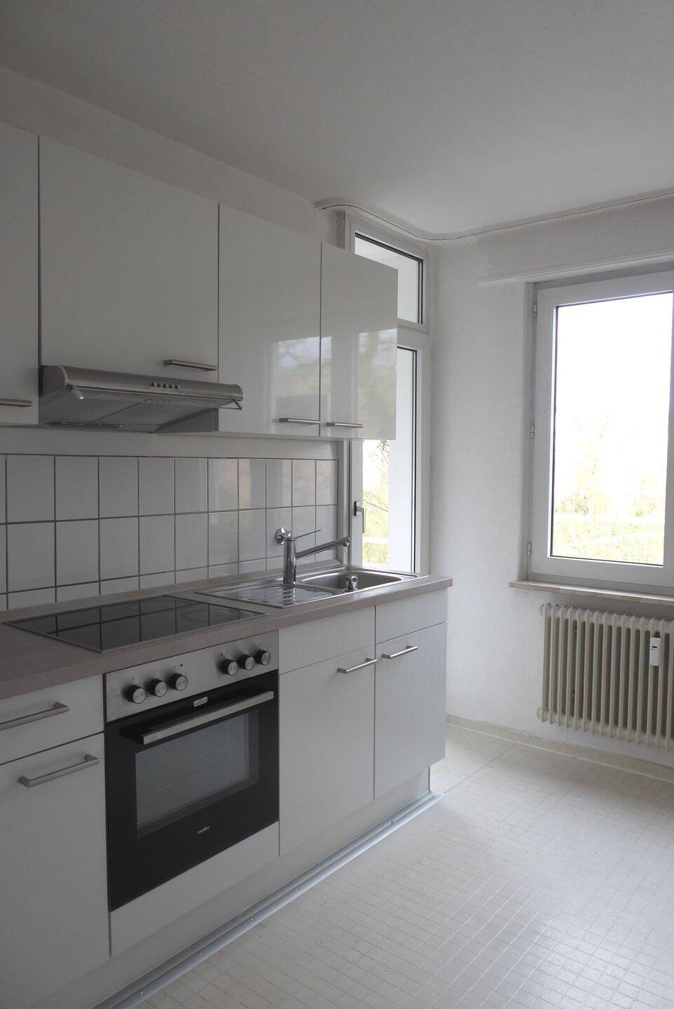 Röpke + Partner Immobilien: Attraktive Singlewohnung in ruhiger Innenstadtlage, direkt an der Nagold! – Pforzheim – Vorschaubild 2