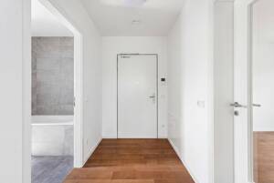 Elegantes Wohnambiente mit großzügiger Dachterrasse – 81249 München – Vorschaubild 9