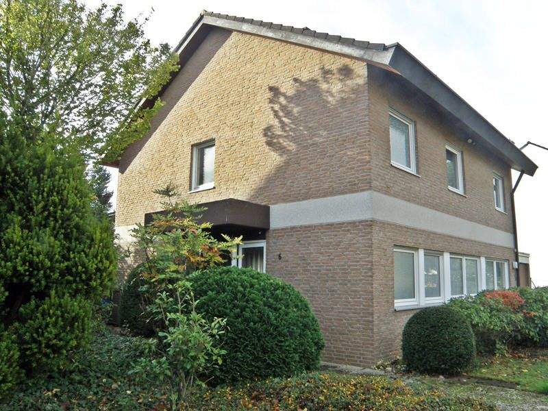 Freistehendes Haus mit schönem Südgarten – Euskirchen – Bild 1 von 8