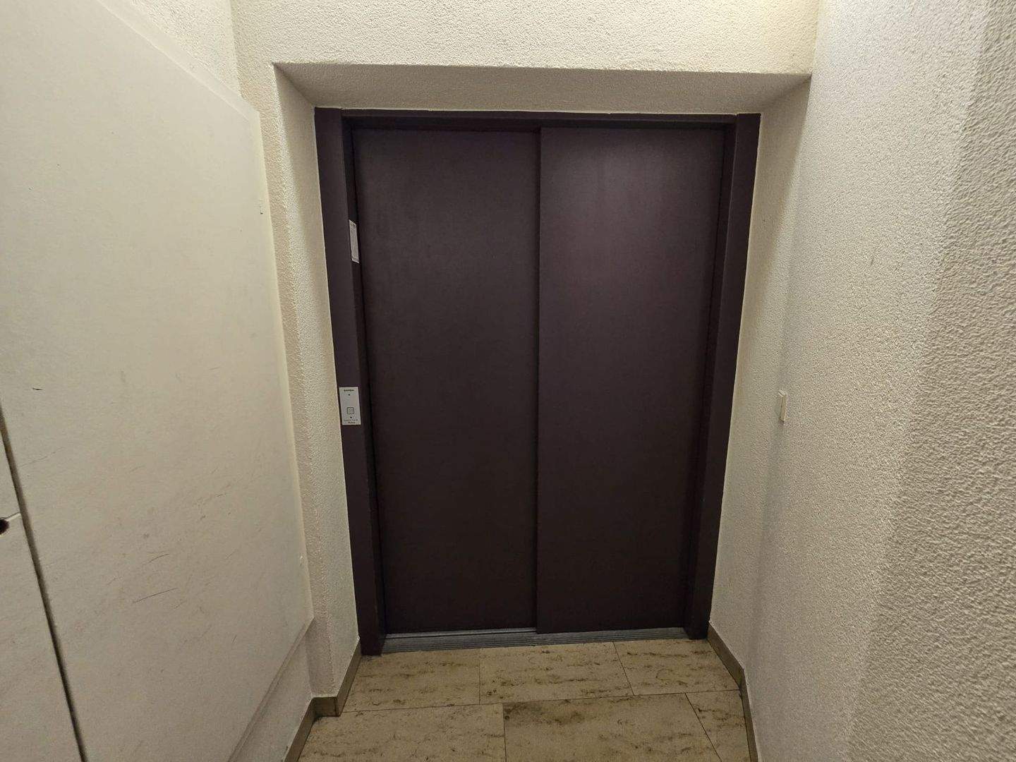 Zentrumsnah wohnen in Bestlage - Praktische 3-Zimmerwohnung mit Balkon und Aufzug – Nürnberg – Vorschaubild 8