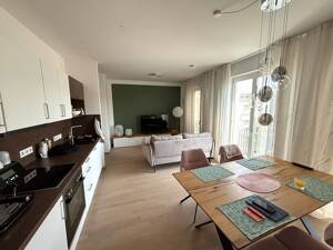 Moderne 2-Zimmer-Wohnung mit Balkon in Top-Lage in Regensburg-Dörnberg – 93049 Regensburg – Vorschaubild 4