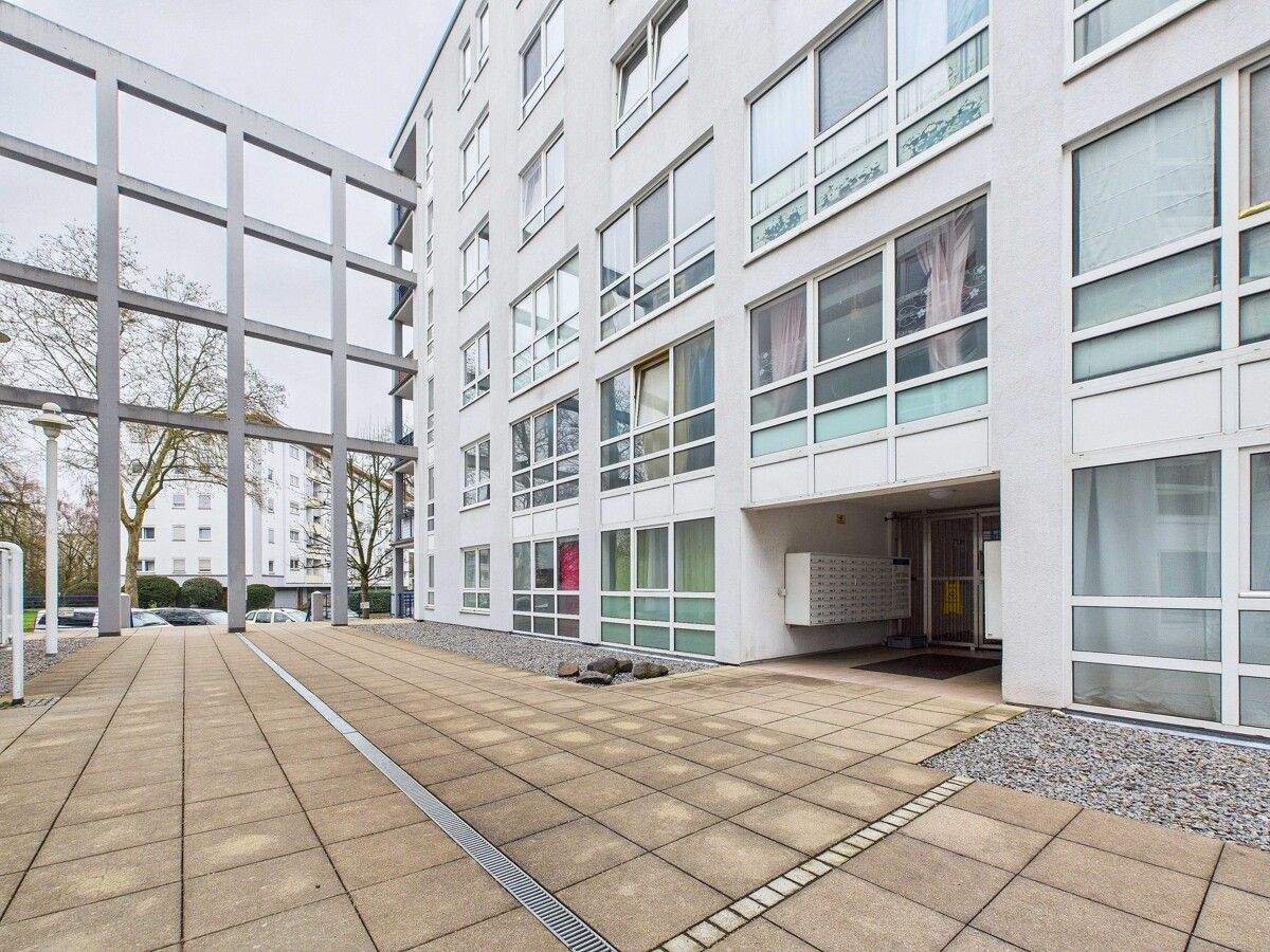 Gepflegte Eigentumswohnung in Saarbrücken -St. Johann – Saarbrücken – Vorschaubild 2