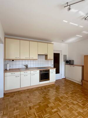 Teilmöblierte, renovierte, helle 2-Zimmer Wohnung im 1. OG mit Balkon in Weitmar-Mark – 44795 Bochum – Vorschaubild 5