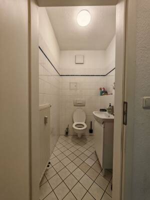 Maisonettewohnung 4 Zimmer Balkon Aufzug und Stellplatz – 39126 Magdeburg – Vorschaubild 8
