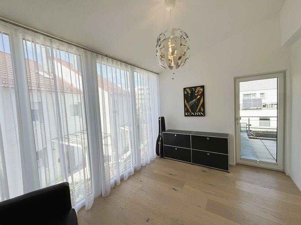 Hochwertige 3-Zimmer-Maisonettewohnung in Ingolstadt – Ingolstadt – Vorschaubild 3