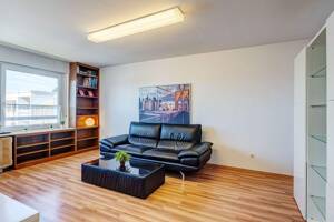 Hadern: Gut geschnittene 2,5-Zimmer Wohnung - frei – 81375 München – Vorschaubild 2