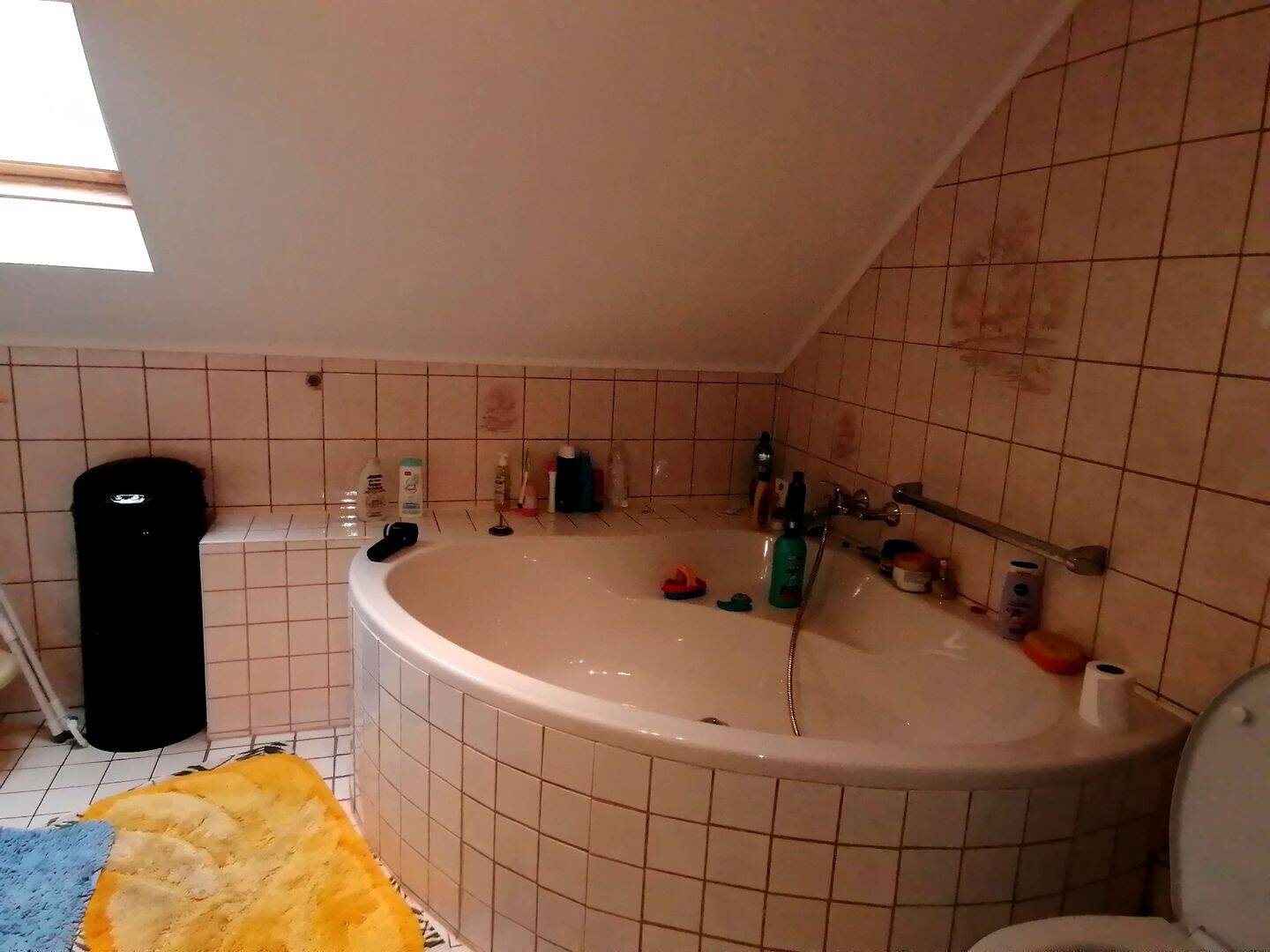 Wiebelskirchen: Einfamilienhaus mit Einliegerwohnung, Bauland und Sauna – Neunkirchen – Vorschaubild 5