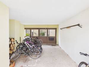 Charmante Dachgeschosswohnung in bester Altstadtlage in Regensburg zum Kauf! – 93047 Regensburg – Vorschaubild 9