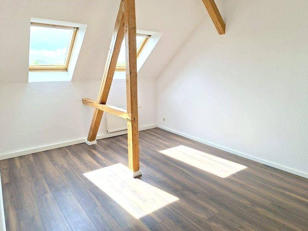 !! UNI-Nähe, 2-Raum-Dachgeschosswohnung mit Laminat !! – Chemnitz – Vorschaubild 6