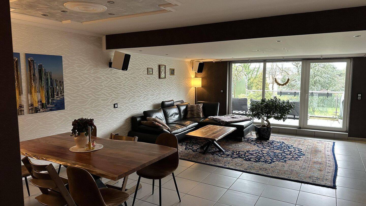 Exklusive Maisonette-Wohnung zwei Etagen | 126 m² | Balkon | Tiefgarage | Naturnah in Königshardt