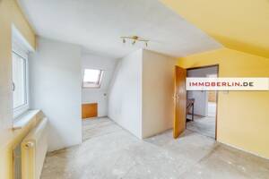 IMMOBERLIN.DE - Attraktives Zweifamilienhaus in Ruhelage beim Spandauer Forst – 13589 Berlin – Vorschaubild 8
